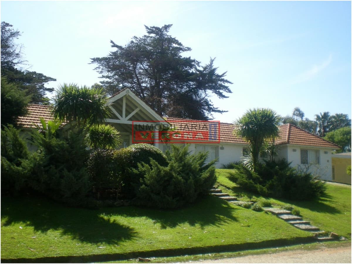 Casa en Golf, 3 dormitorios * - Inmobiliaria Verona Punta