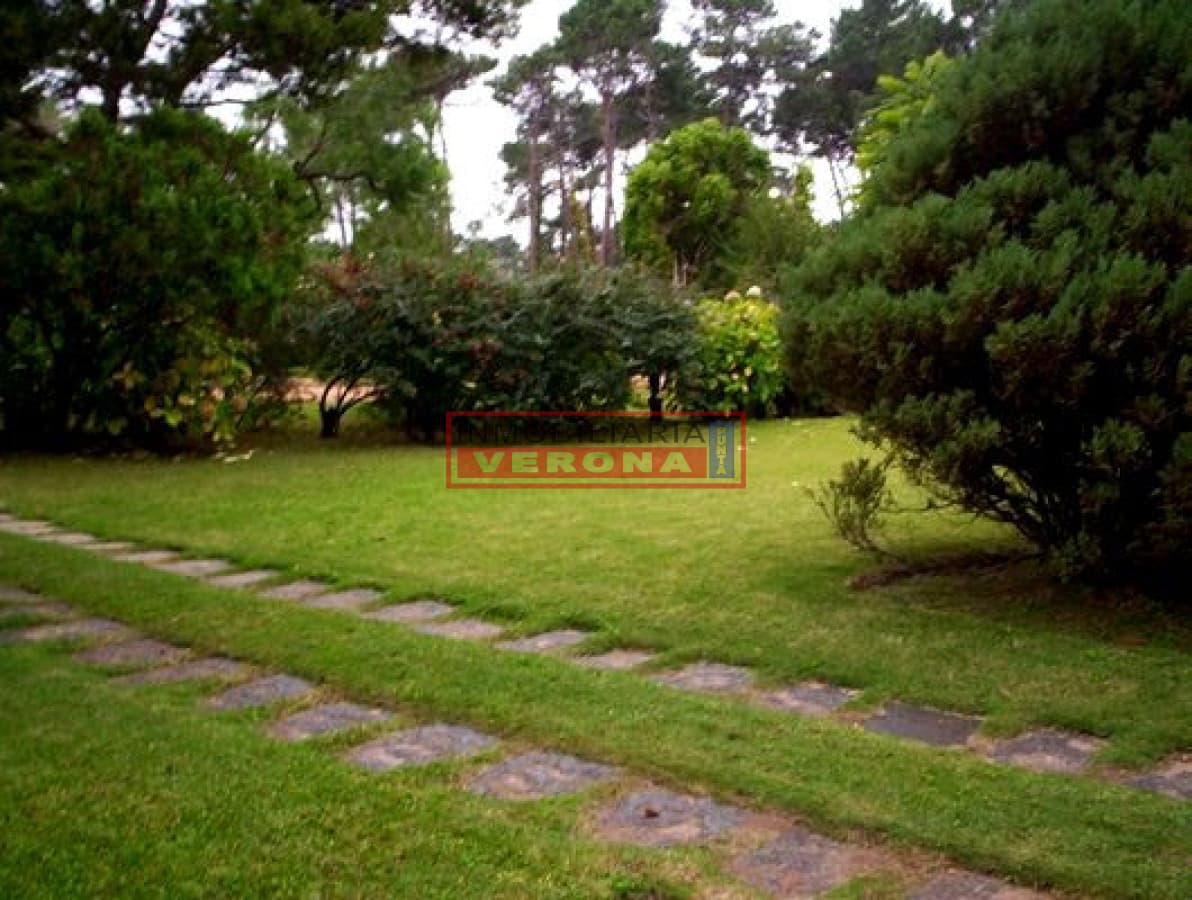 Casa en Mansa, 4 dormitorios * - Inmobiliaria Verona Punta
