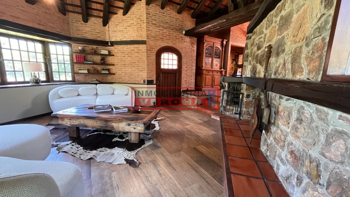 Alquiler temporario de Casa 3 DORMITORIOS en Playa Montoya - Inmobiliaria Verona Punta