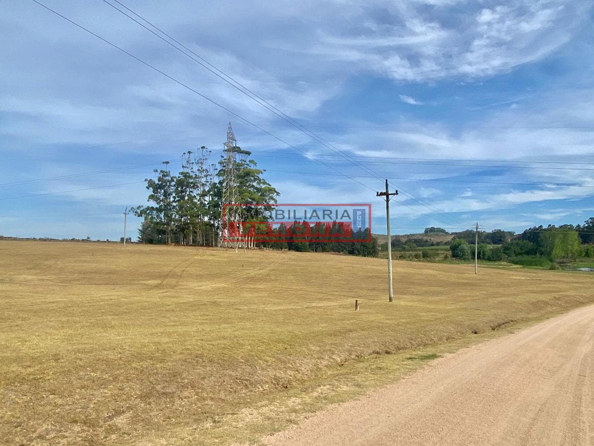 Lote en complejo "El Quijote" - Inmobiliaria Verona Punta