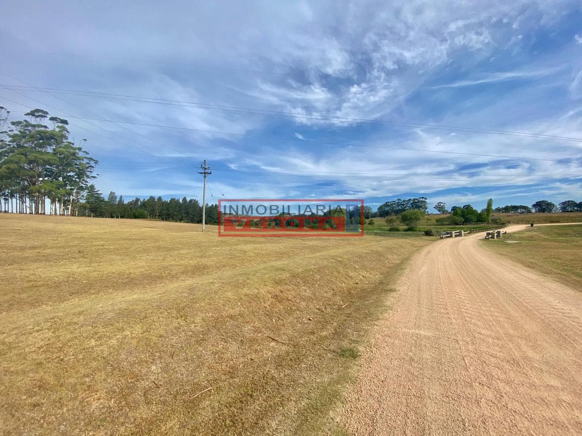 Lote en complejo "El Quijote" - Inmobiliaria Verona Punta