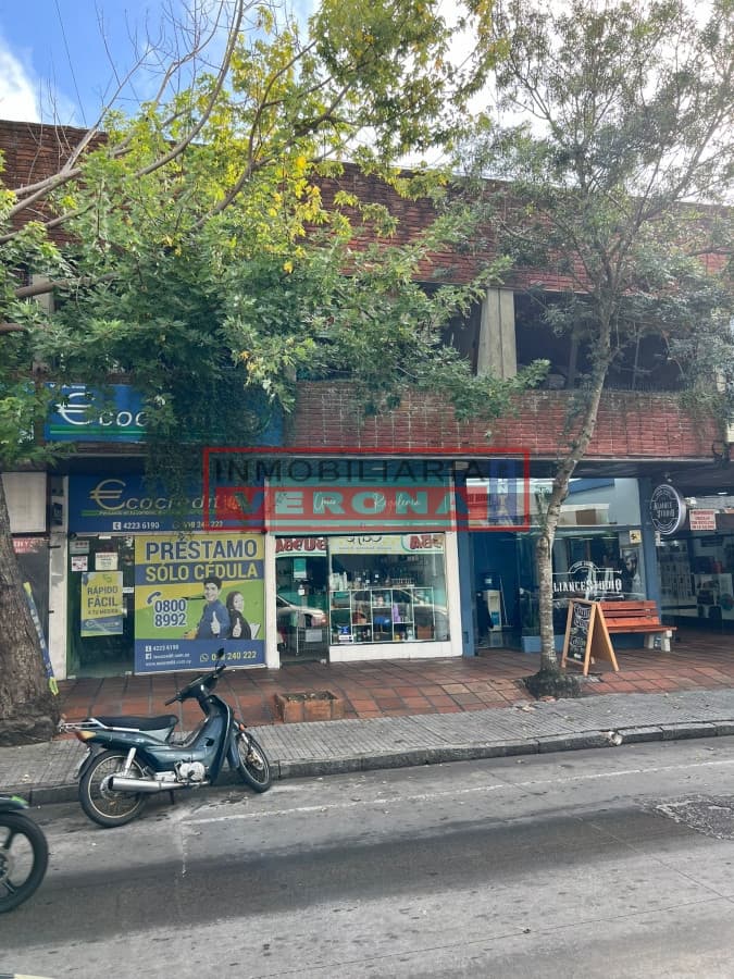 Local comercial en el Centro de Maldonado. - Inmobiliaria Verona Punta