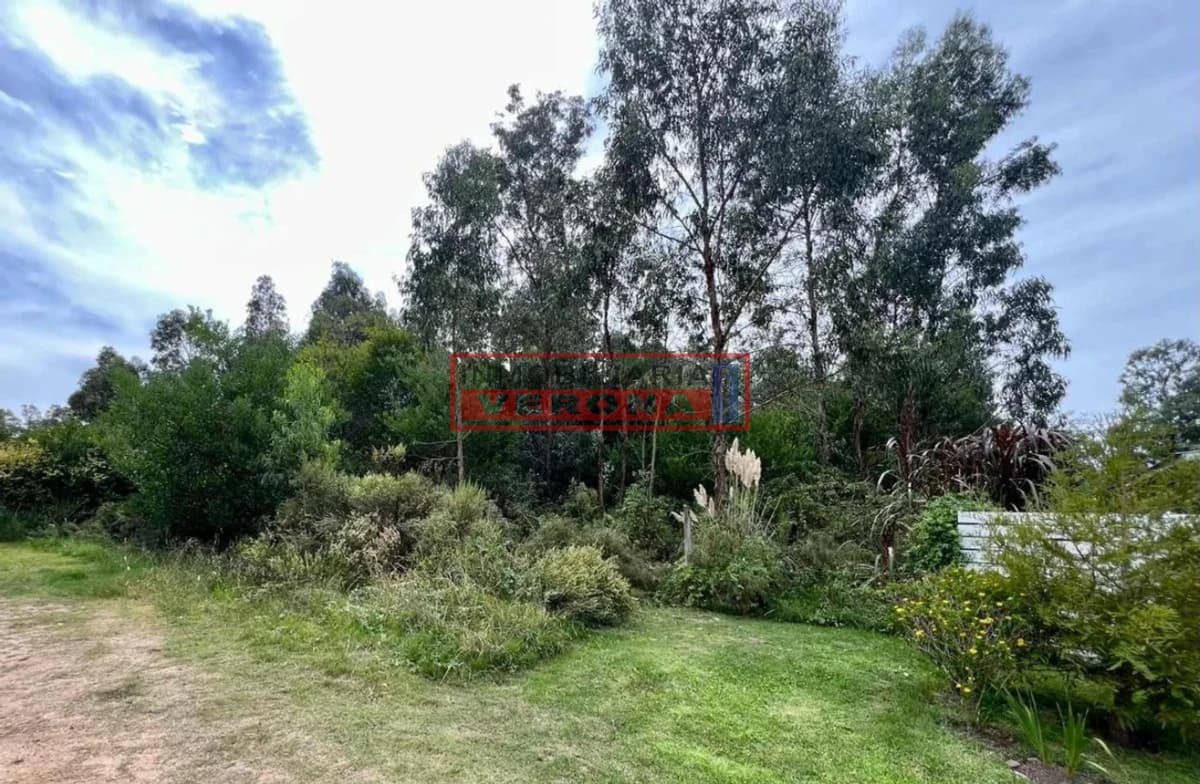 Terreno 900 m2 MIRAMAR ACRES - Inmobiliaria Verona Punta