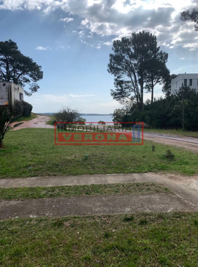 Terreno con vista a la Laguna - Inmobiliaria Verona Punta