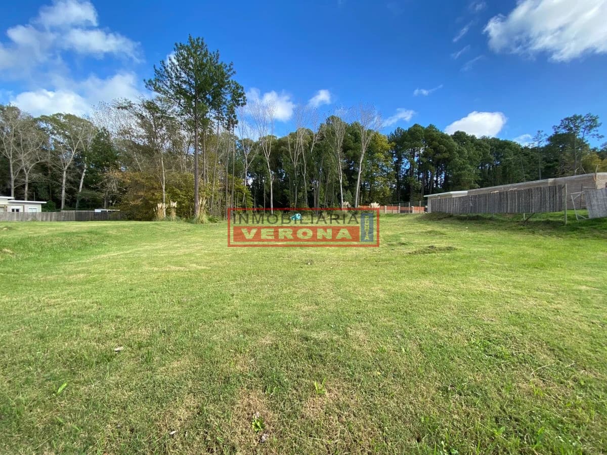 Lote complejo privado - Verde Mora - Inmobiliaria Verona Punta