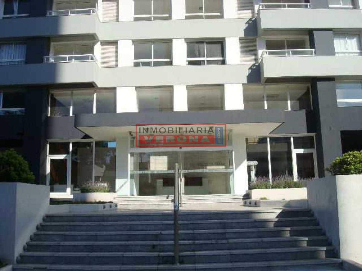 Apartamento en Roosevelt, 1 dormitorios * - Inmobiliaria Verona Punta