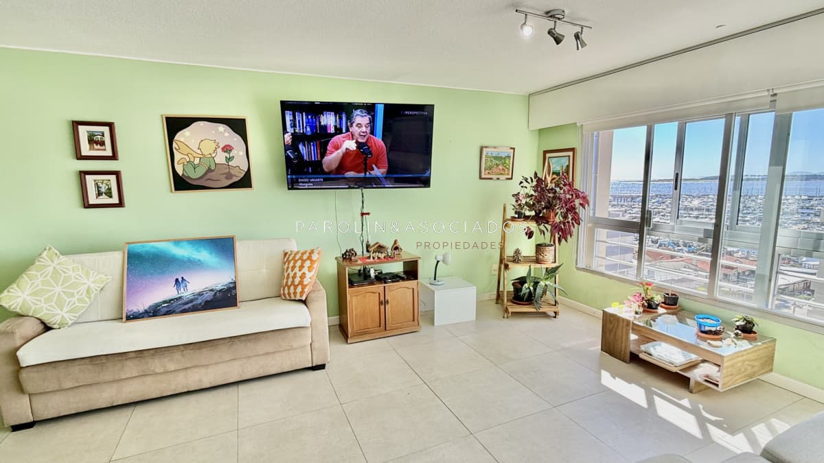 Departamento en Venta de 2 dormitorios en Torre Verona, Punta del Este