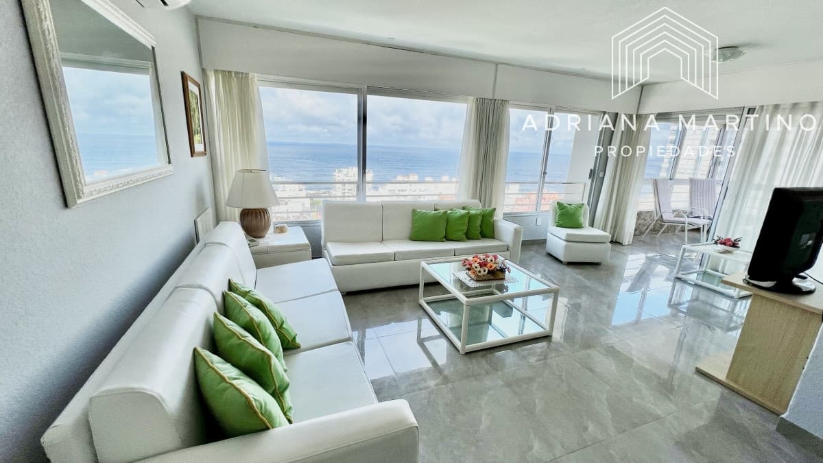 Oportunidad reciclada en Torre Verona, 2 dormitorios, Vistas!!!