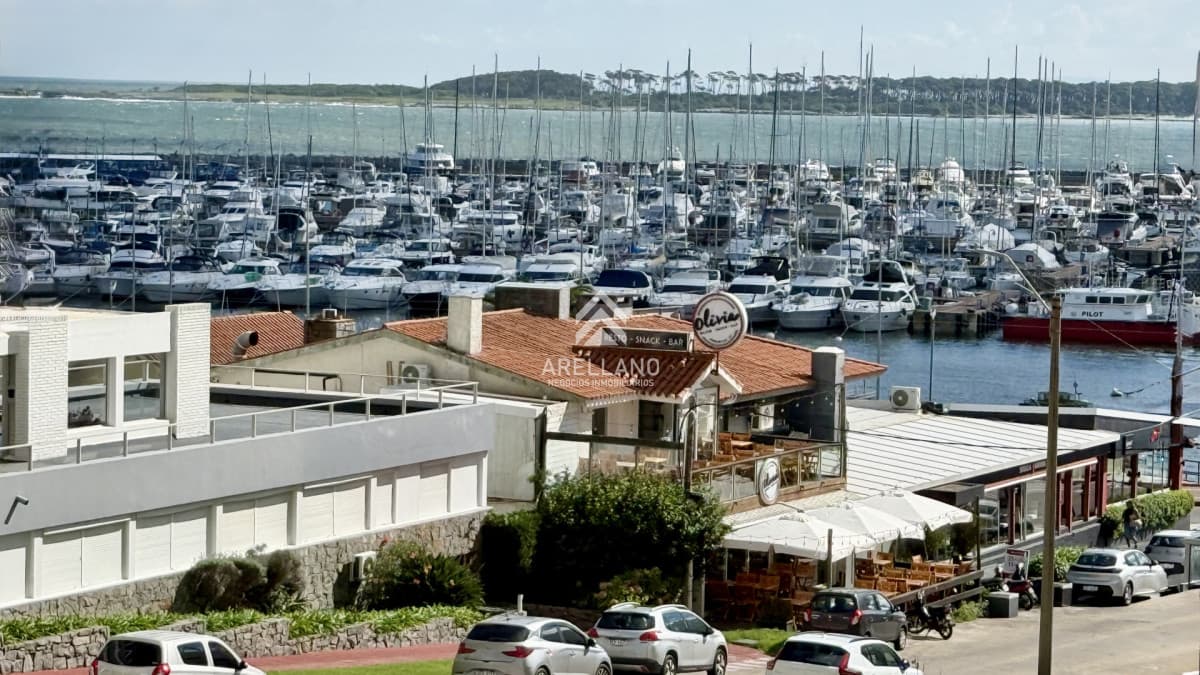 Apartamento ID.6395 - Apartamento en venta 2 dormitorios al PUERTO!