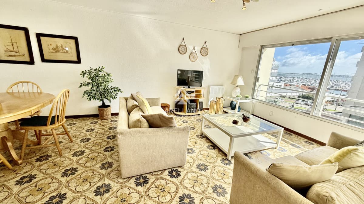 Apartamento ID.6395 - Apartamento en venta 2 dormitorios al PUERTO!
