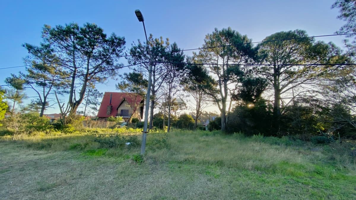 Terreno ID.6153 - Terreno en Venta - Pinares 931m2