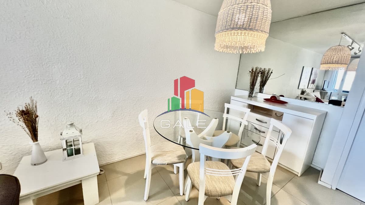 Gale Propiedades & Escribanía Apartamento ID.3693 - Oportunidad reciclada frente al MAR!