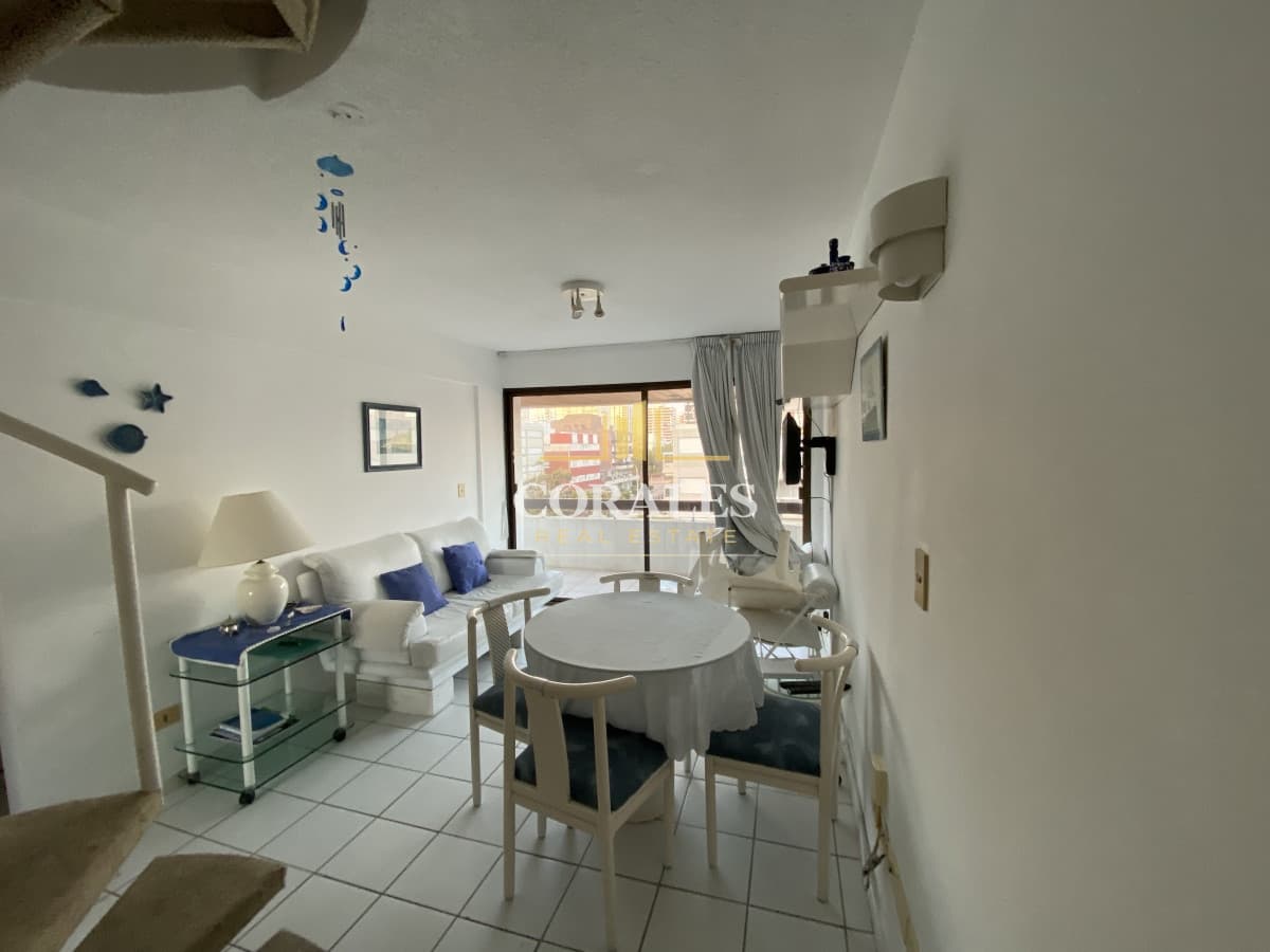 Céntrico Penthouse en la Península !!!  -