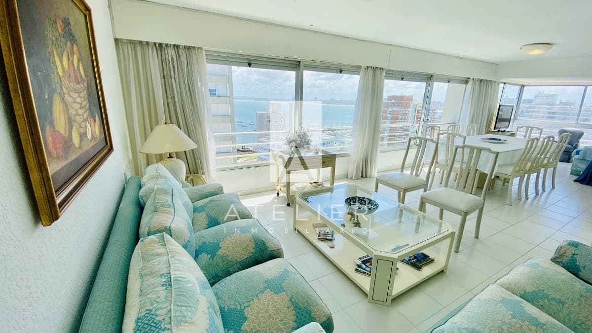 Oportunidad en Torre Verona - Apto 3 dorms y servicio