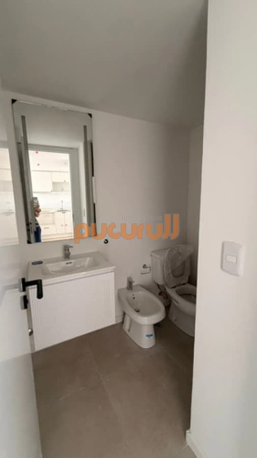 Apartamento En Venta Punta Del Este A Estrenar Sobre Roosevelt