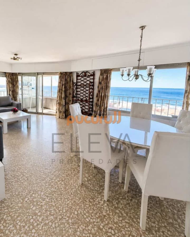 Apartamento Con Vista Doble Al Mar, En La Peninsula 1 Cuadra De Playa Brava, 4 De Playa Mansa 1 De Gorlero