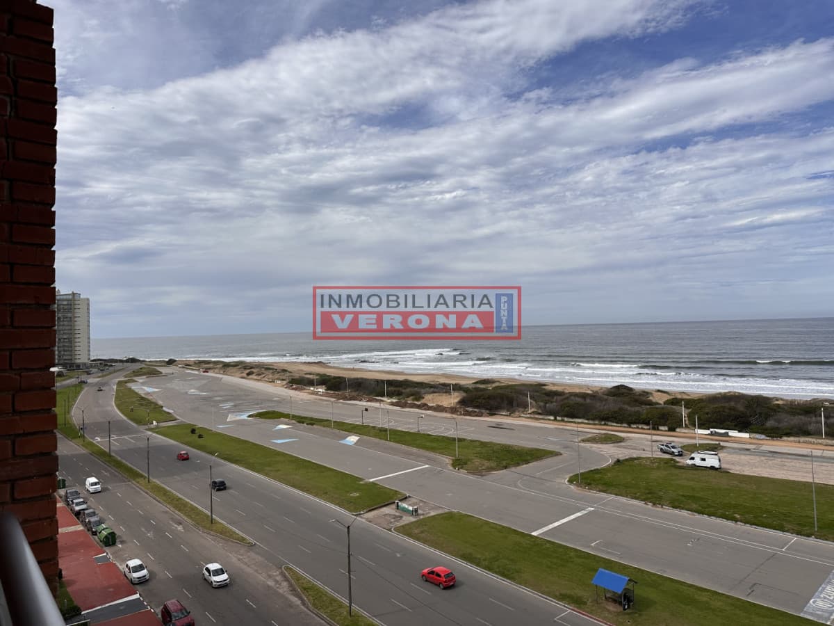 Apartamento en venta 2 dormitorios en Punta del Este  - Inmobiliaria Verona Punta