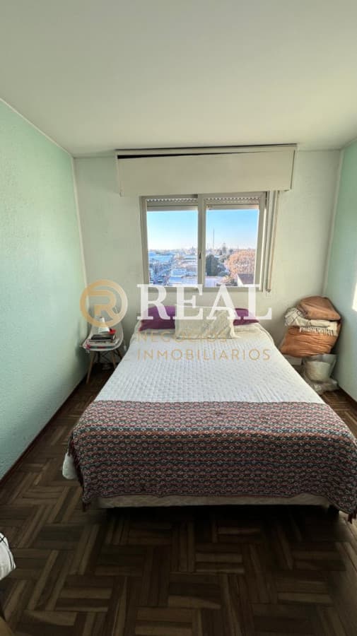 Apartamento ID.1136 - Venta Apartamento de 2 dormitorios Centro de Maldonado