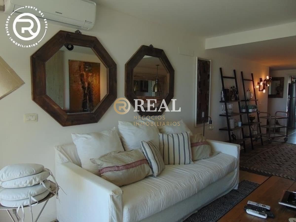 Apartamento con excepcional vista al mar en Selenza Village.