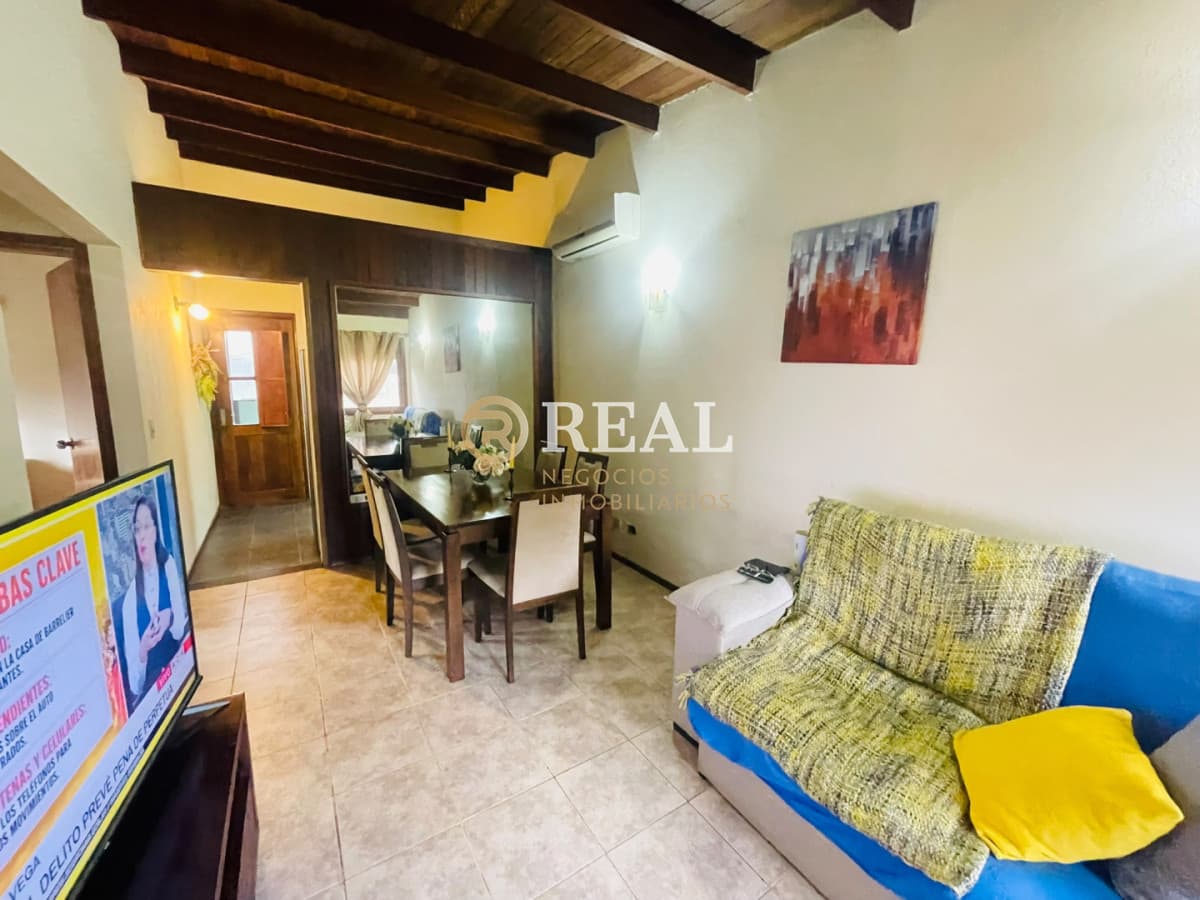 Casa ID.1139 - Se vende Casa en Balneario la Bota pegado al chorro