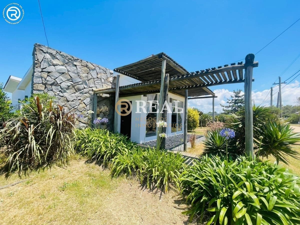 Casa ID.1035 - Casa en alquiler temporal y venta a pasos del mar