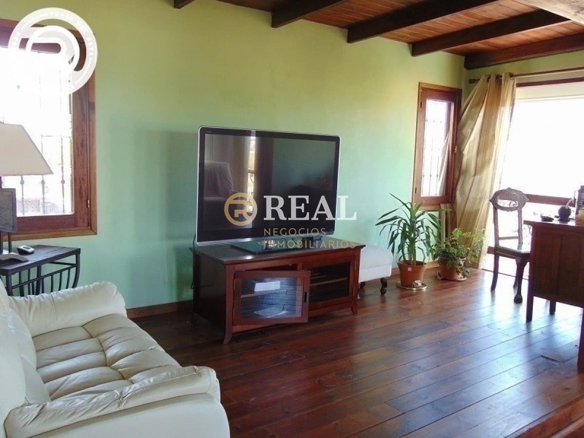 Casa ID.103 - Casa muy cercana al mar con piscina.