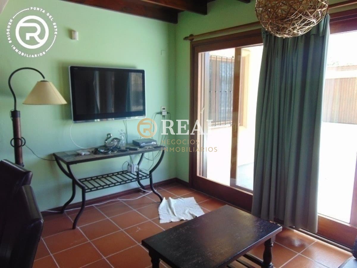 Casa ID.103 - Casa muy cercana al mar con piscina.