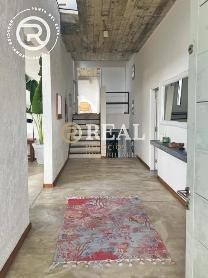 Casa ID.1063 - Exclusiva propiedad con 1620 m2 de terreno y vista al mar