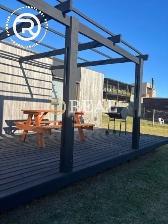 Casa ID.1093 - Excelentes casas a estrenar en La Juanita. Venta y alquiler anual