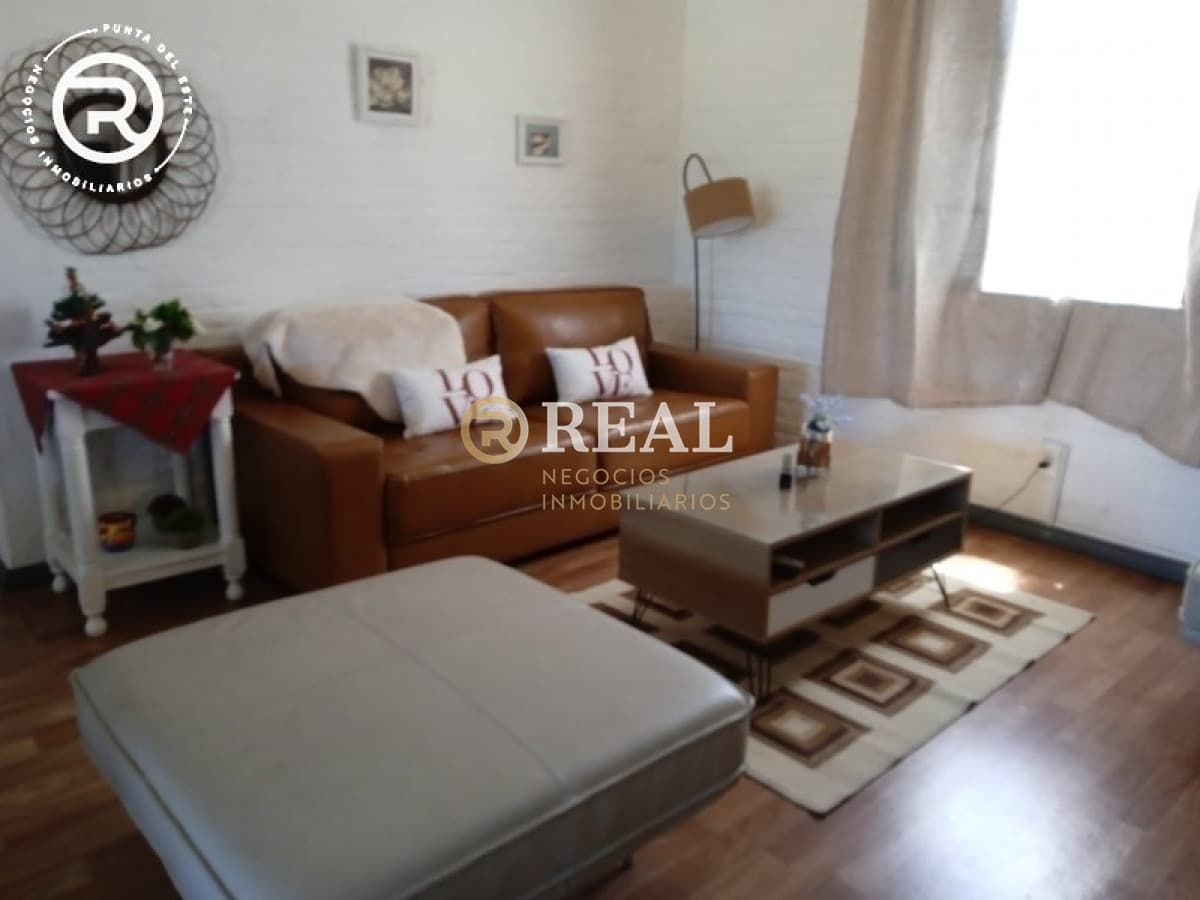 Se alquila casa en Balneario Buenos Aires a 300 mts del mar