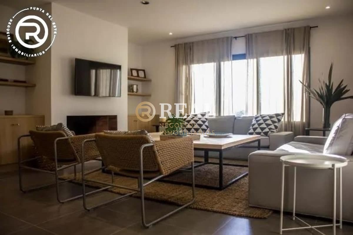 Casa decorada con muy buen gusto en medio de la tranquilidad