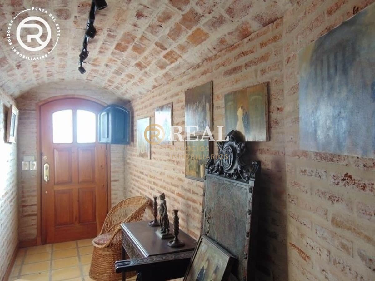 Casa ID.589 - Casa en Manantiales en alquiler y venta a pocos metros del mar.