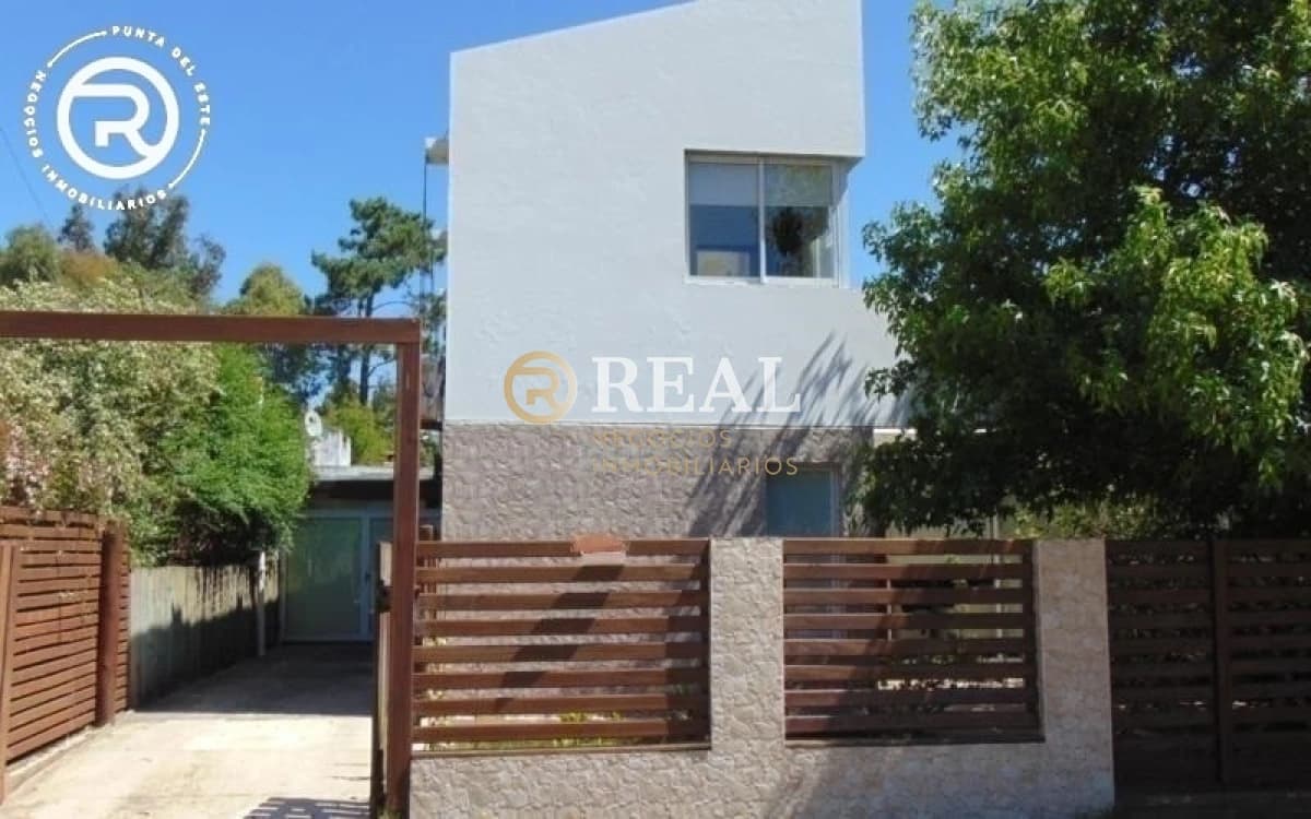 Casa muy cómoda con capacidad para 10 personas en La Barra