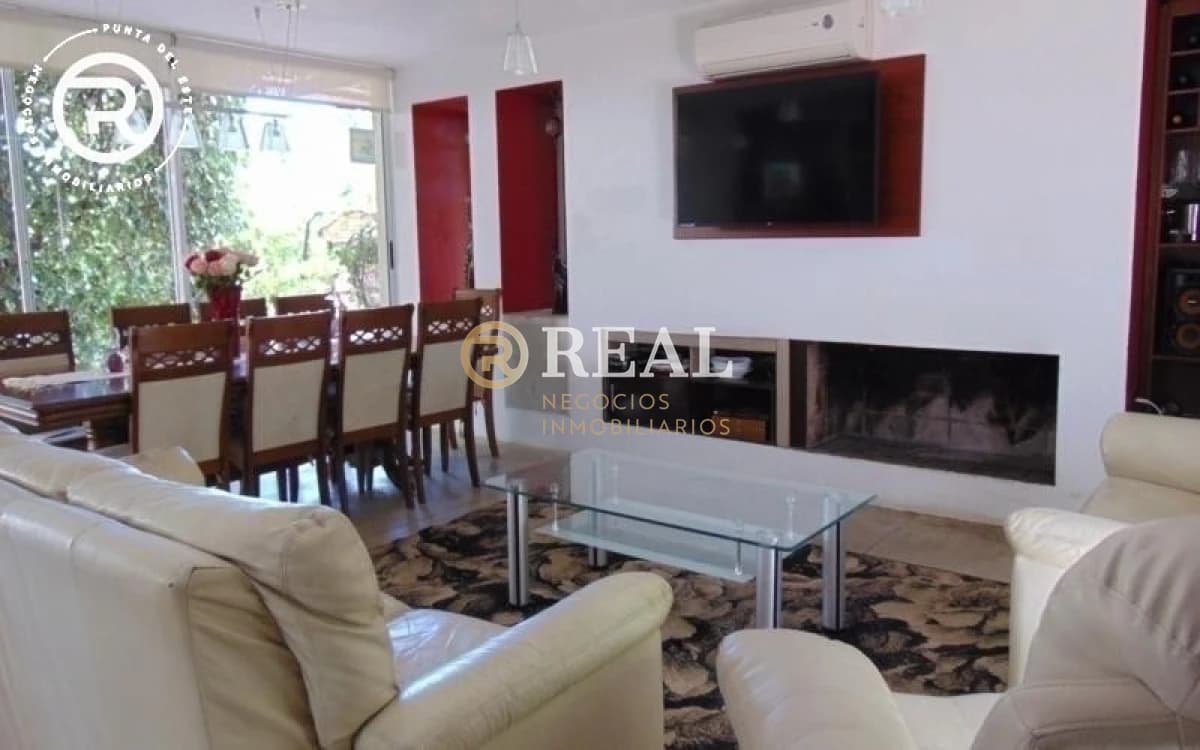Casa muy cómoda con capacidad para 10 personas en La Barra