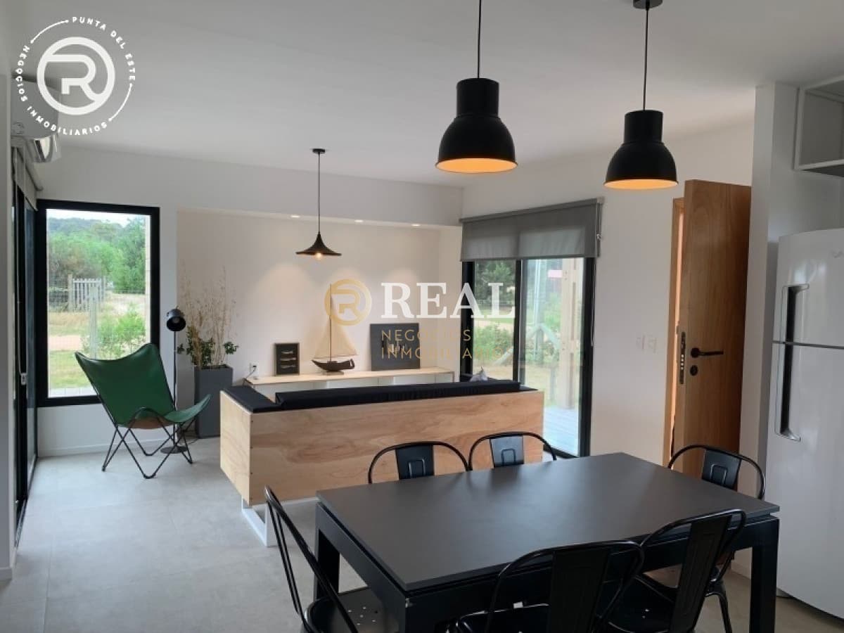 Casa ID.851 - Se vende casa a estrenar con hermosa vista al mar en Balneario Buenos Aires