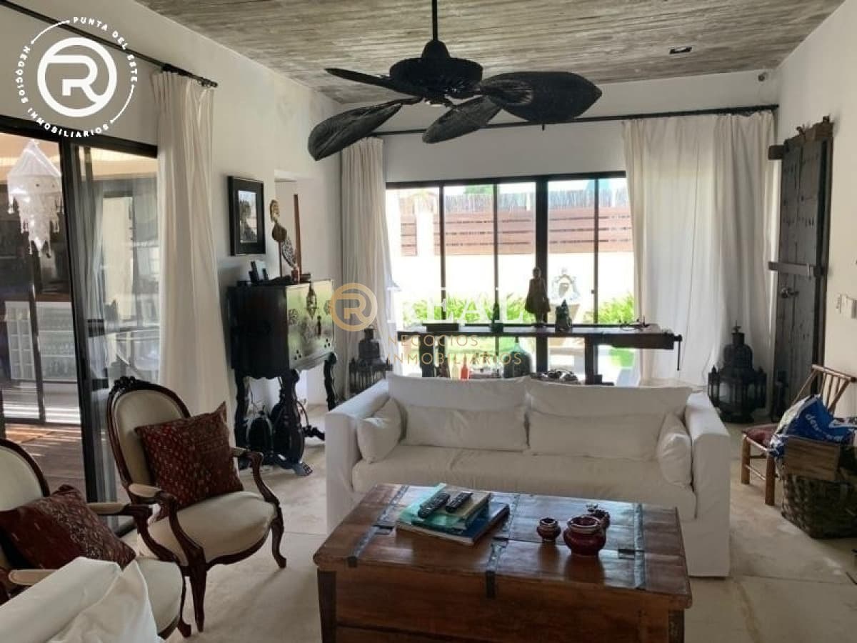 Acogedora y funcional casa en Balneario El Chorro