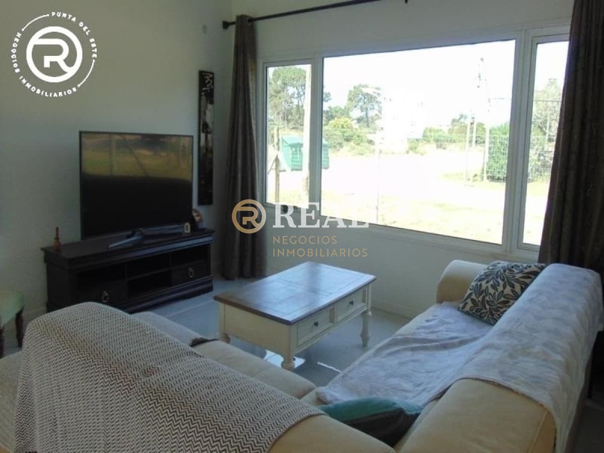 Casa a estrenar en Manantiales