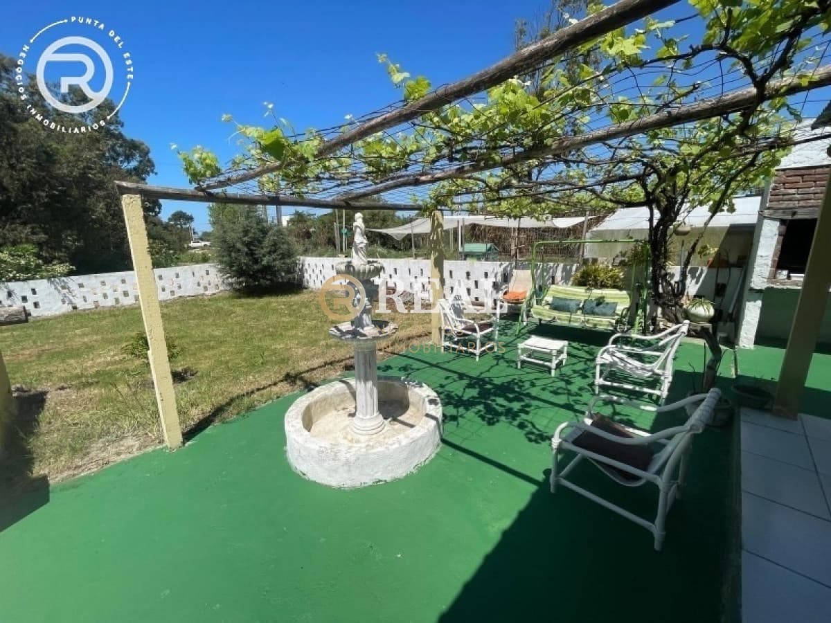 Casa en Alquiler con piscina en Balneario Bs As
