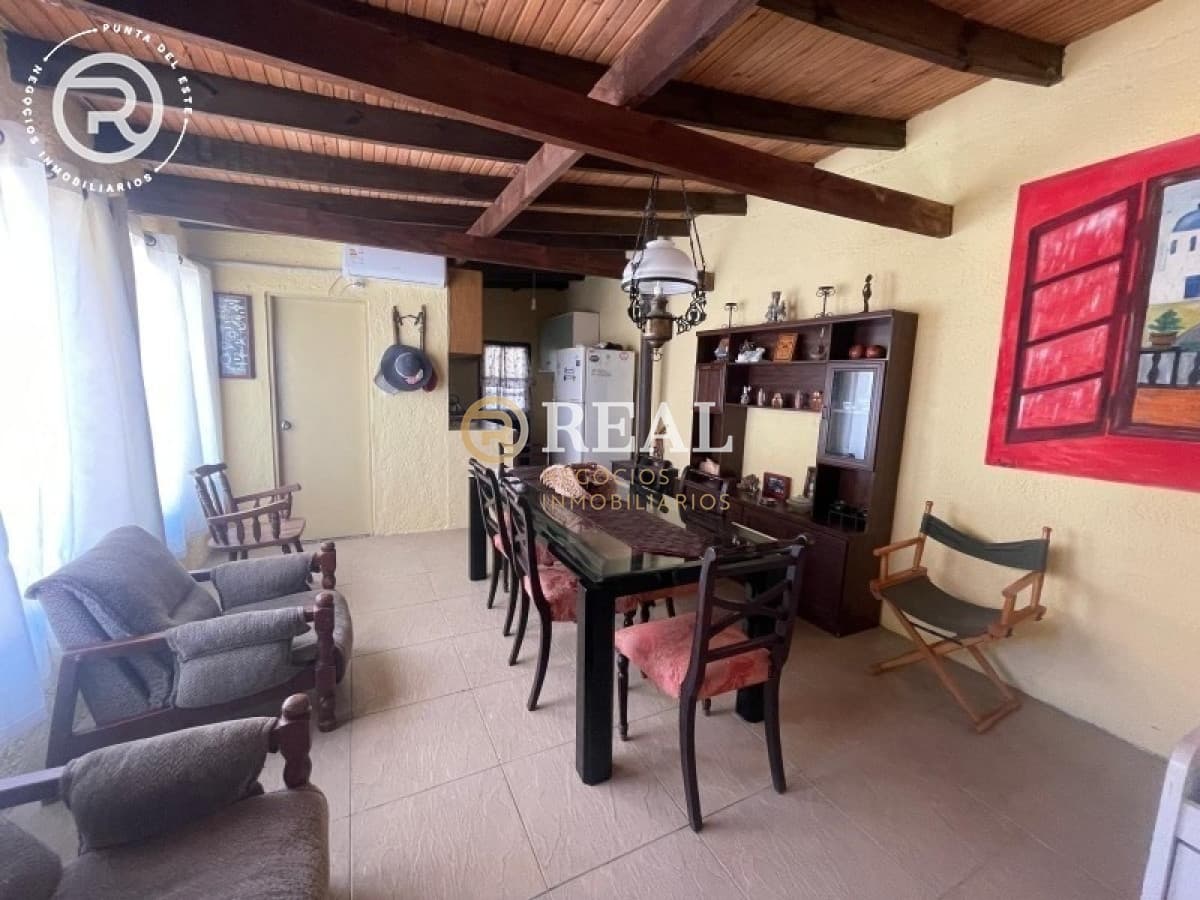Casa en Alquiler con piscina en Balneario Bs As