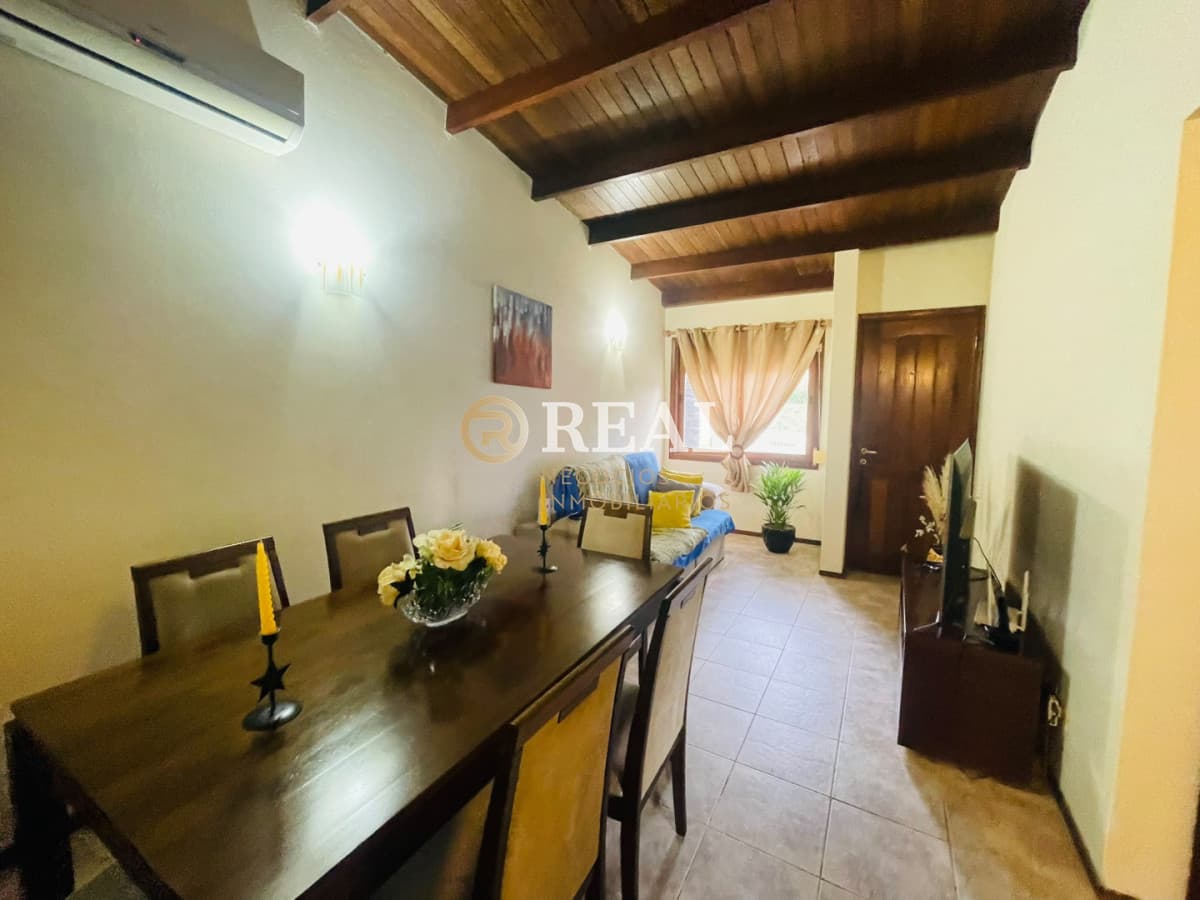 Casa ID.1139 - Se vende Casa en Balneario la Bota pegado al chorro