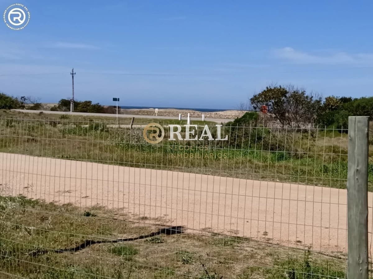 Terreno ID.1040 - Se vende terreno con vista de 600 m2