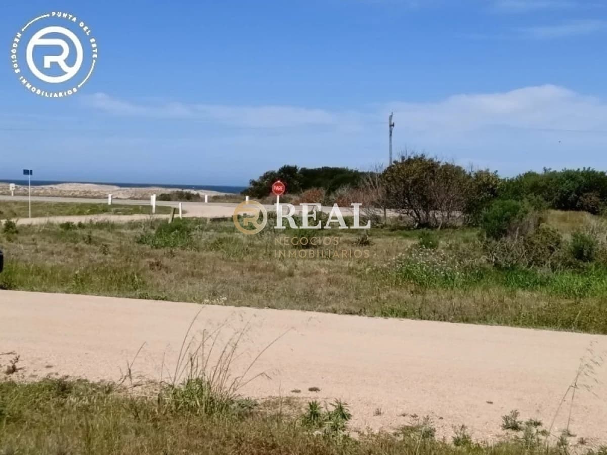 Terreno ID.1040 - Se vende terreno con vista de 600 m2