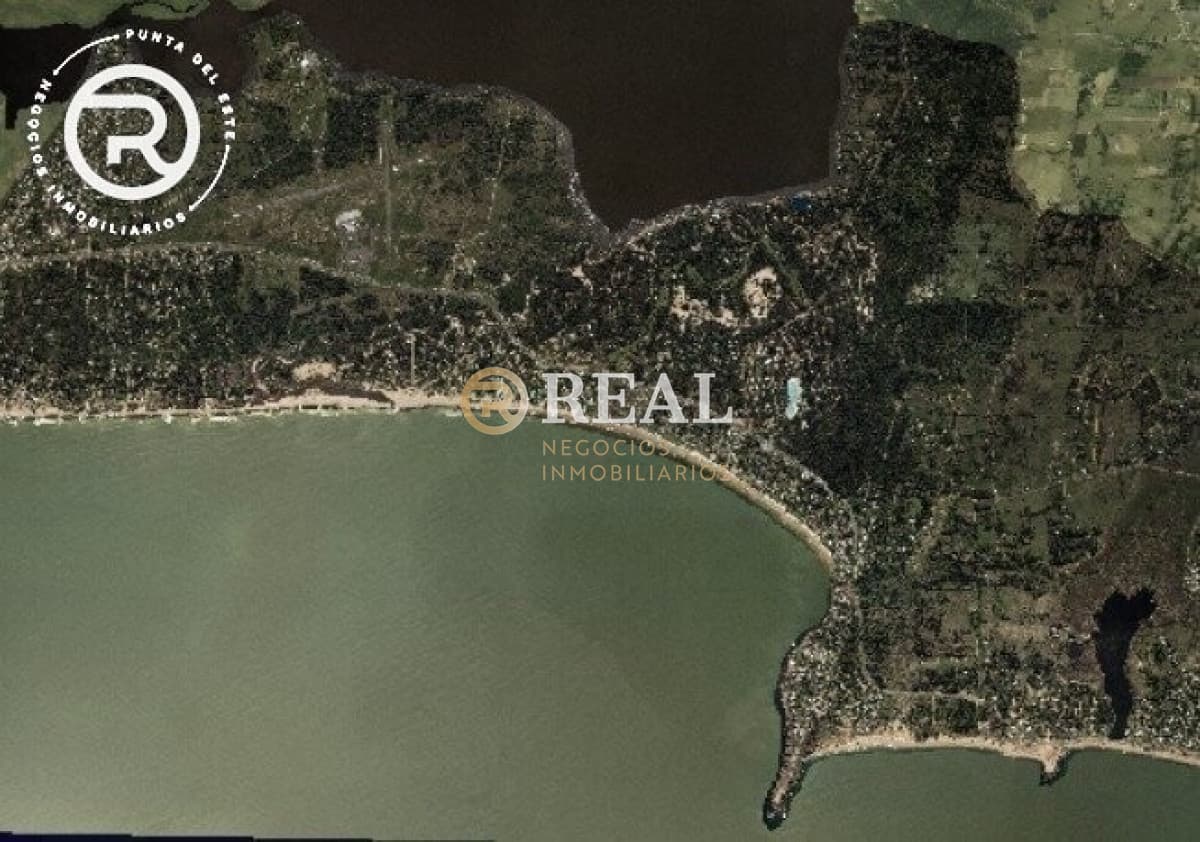 Terreno ID.484 - Importante esquinero venta , club del lago.de 1234 m2.