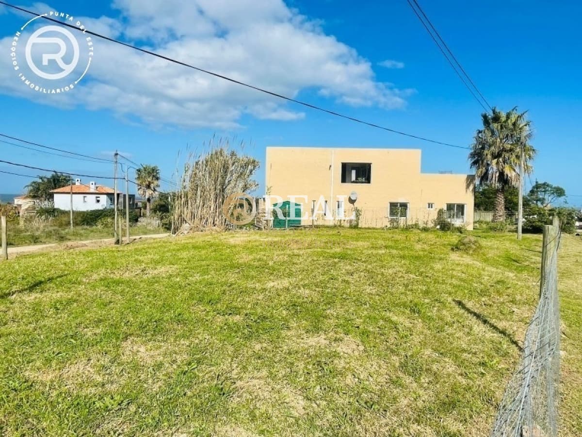 Terreno ID.861 - Terreno muy bien ubicado zona El Chorro