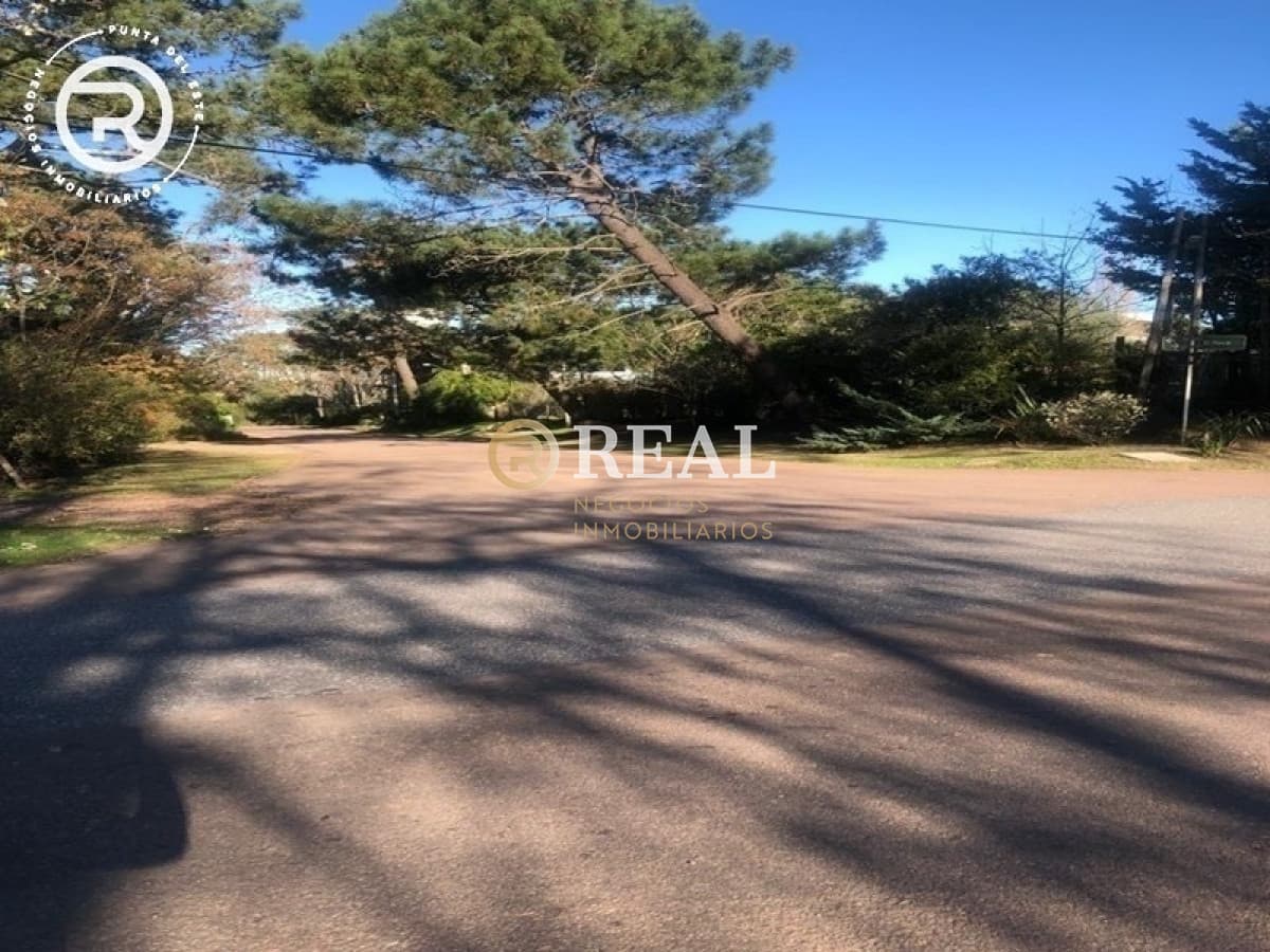 Terreno ID.919 - Terreno muy cerca del shopping de Punta del Este