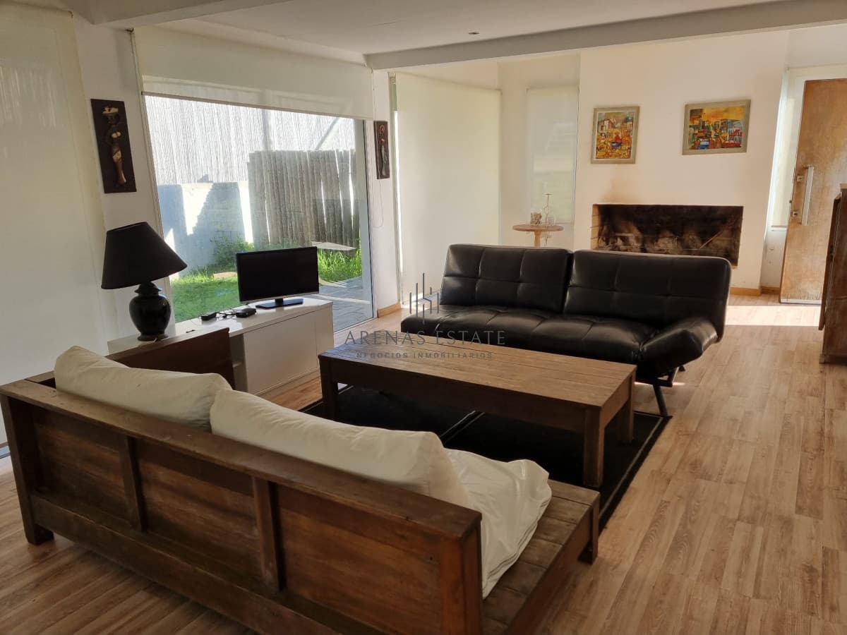Casa ID.1371 - Casa de estilo minimalista próxima al mar.