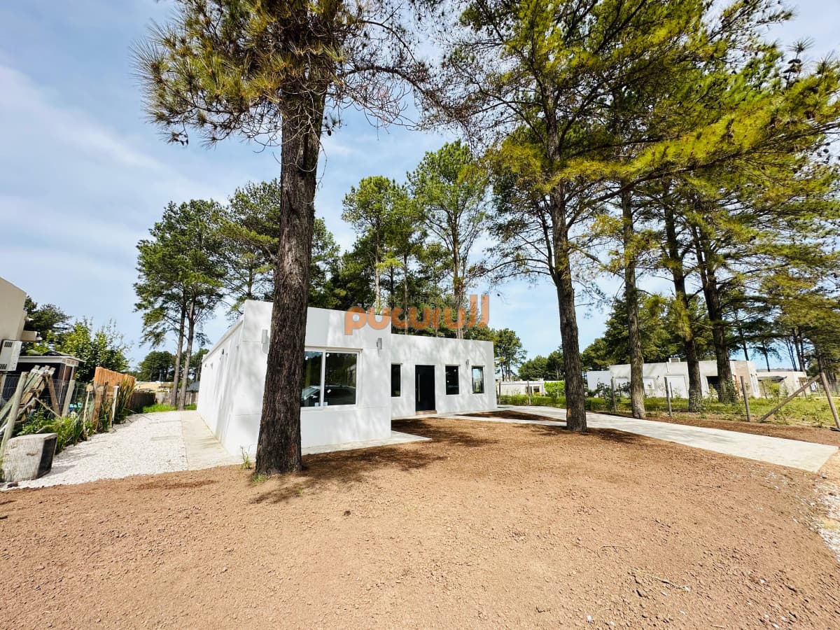 Casa en venta a estrenar, Lussich, Punta Ballena