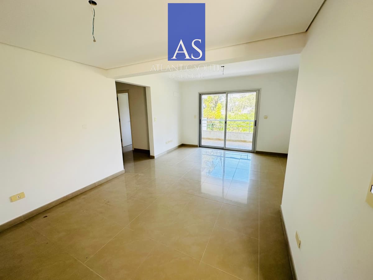 Apartamento en venta 2 dormitorios, Altos del Golf, Playa Brava!