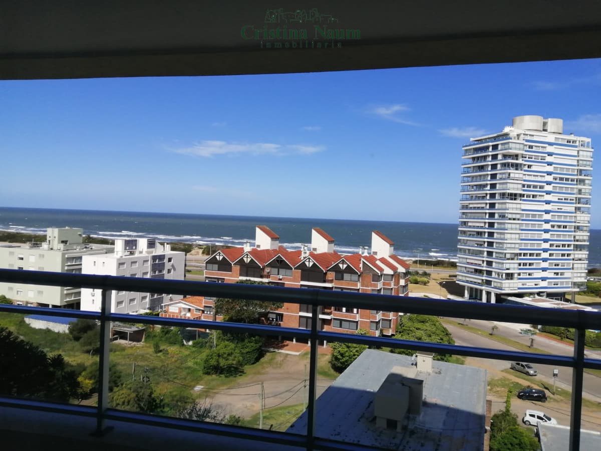 Apartamento a mts del mar zona Brava