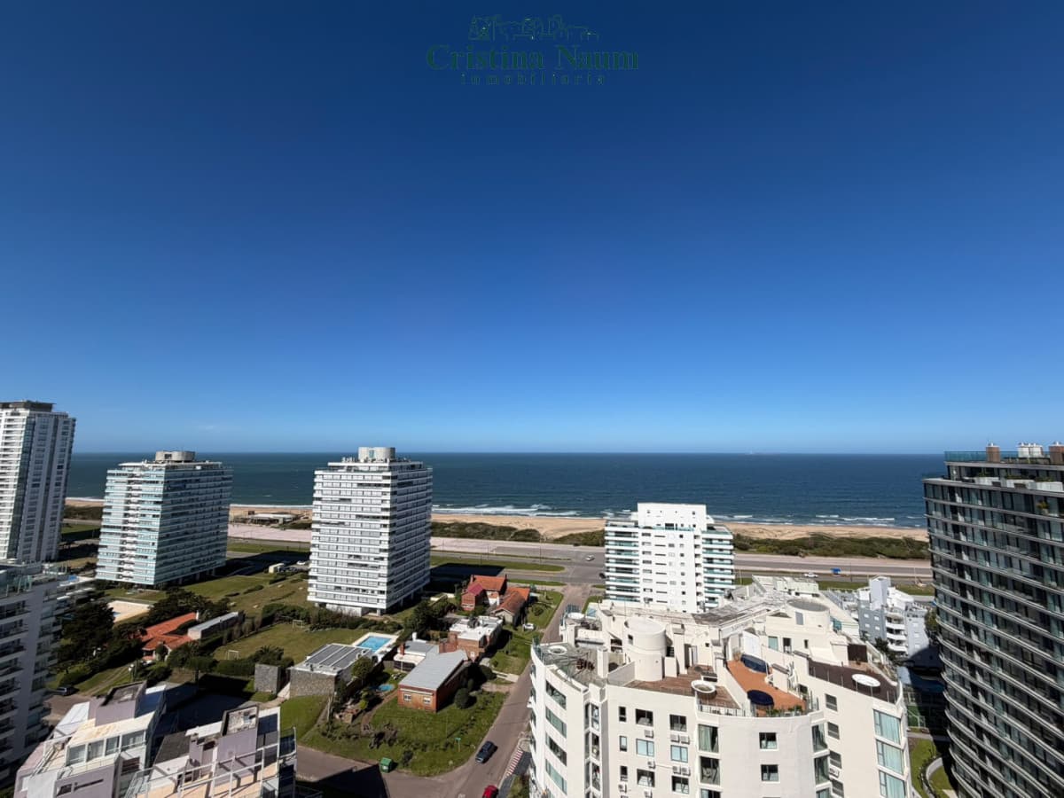 BRAVA . WIND TOWER piso alto